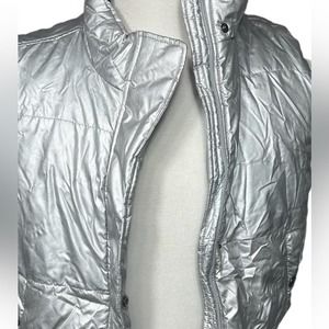 Jacket  - IZOD - Excellent condition- Silver IZOD vest jacket.
